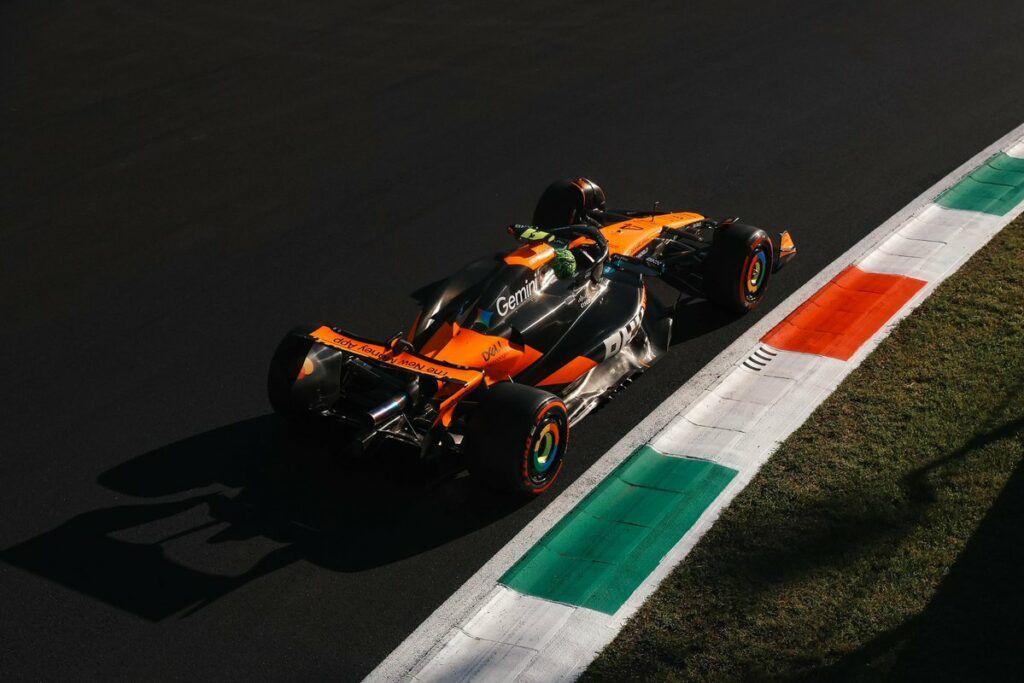 Lando Norris sulla sua McLaren