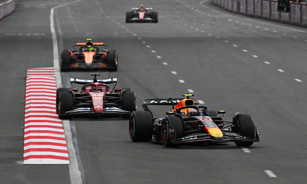 Tsunoda, Leclerc e Norris sul circuito di Baku