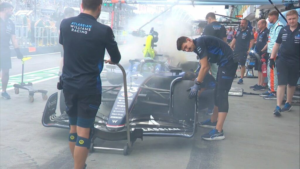 Albon costretto a ritirarsi dalle FP1 del GP di Singapore 