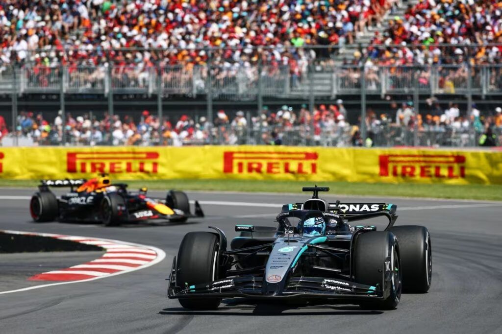 Verstappen a caccia di Russell nel Gp del Canada