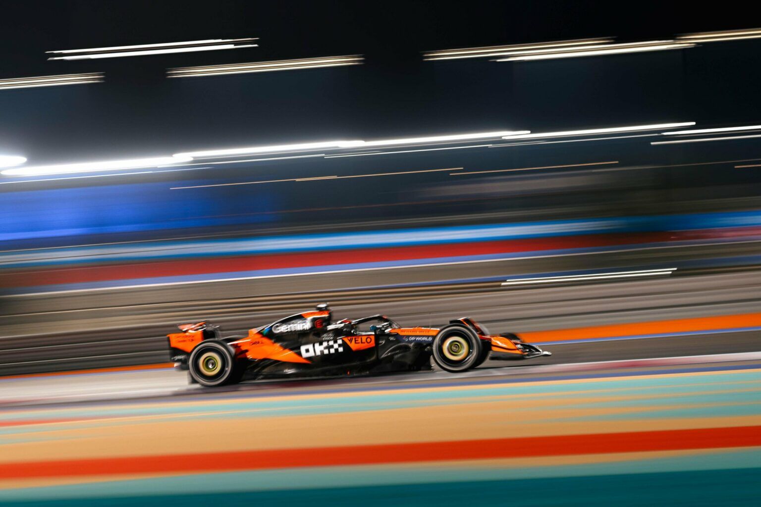 Oscar Piastri durante le FP1 in Qatar (Fonte X: McLaren F1 Team)