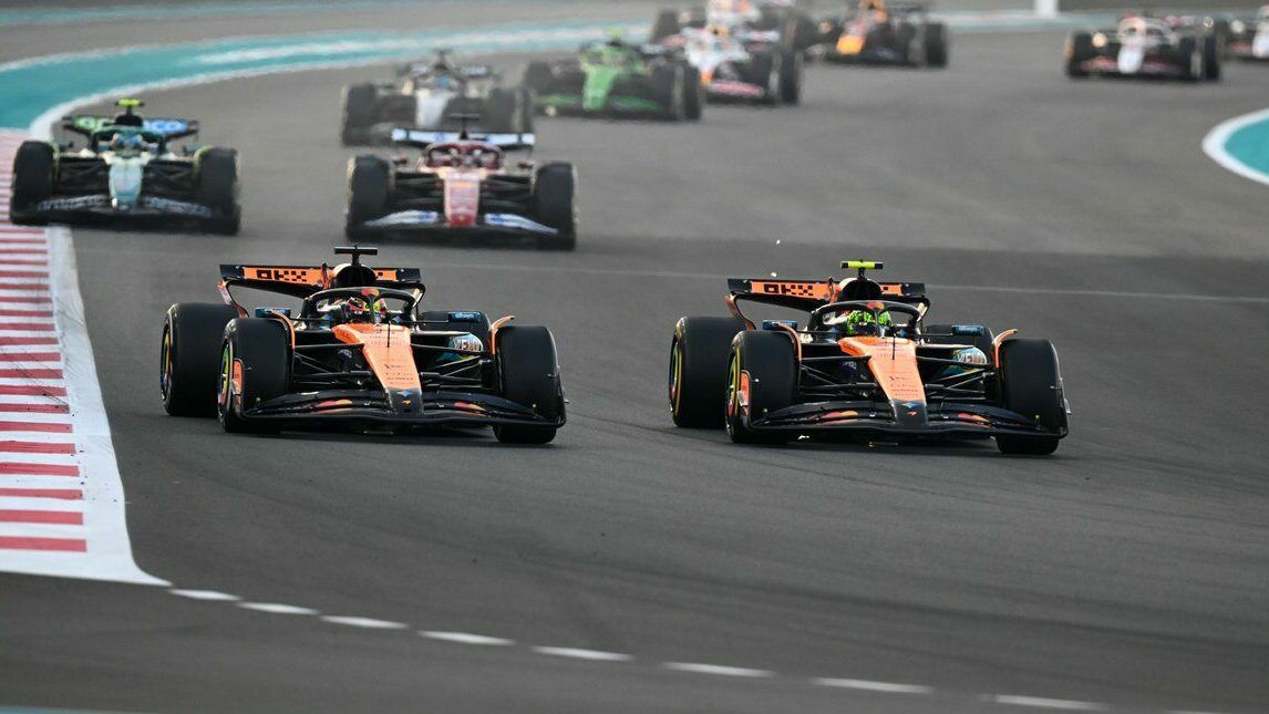 Piastri passa Norris alla partenza della gara del GP di Abu Dhabi